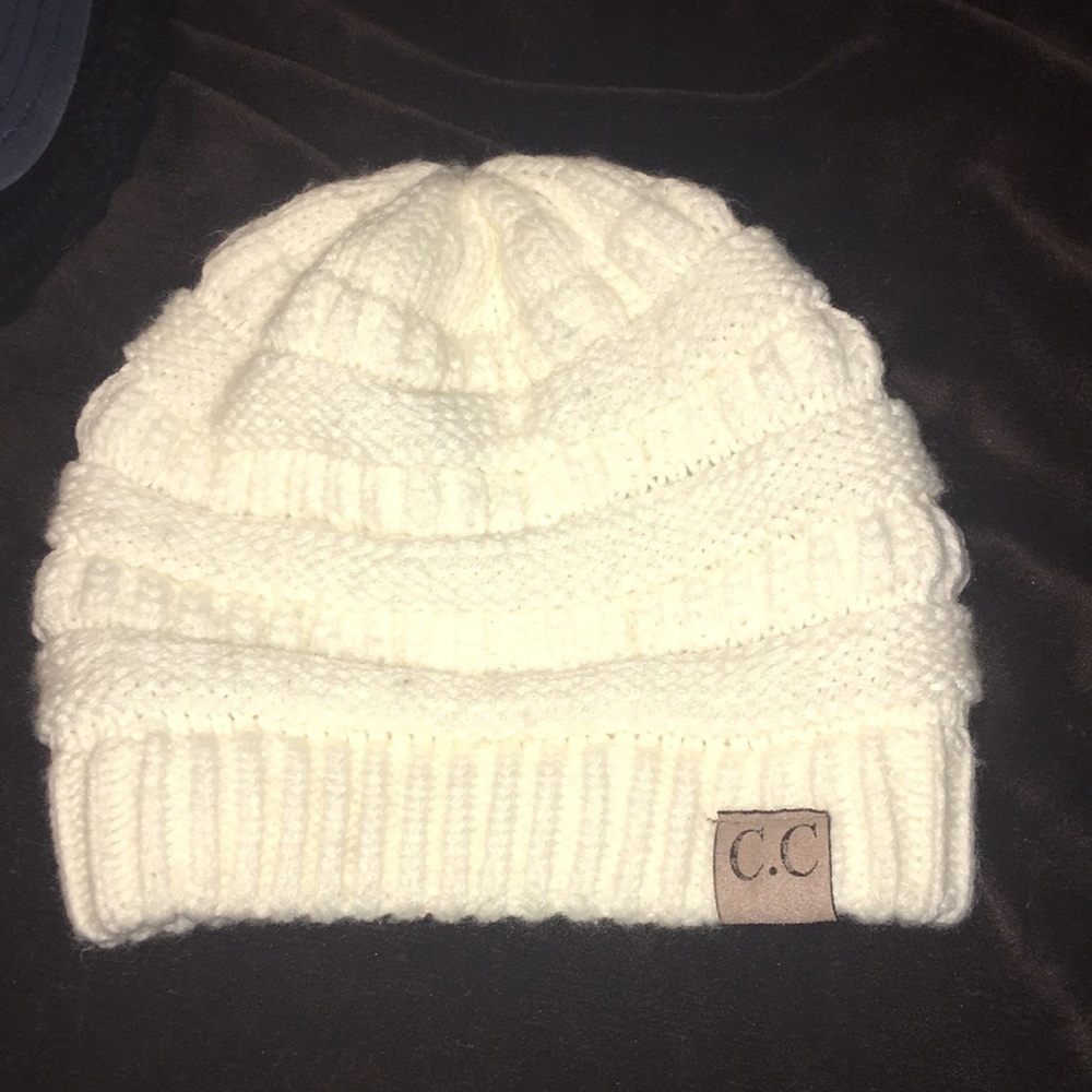 White CC beanie